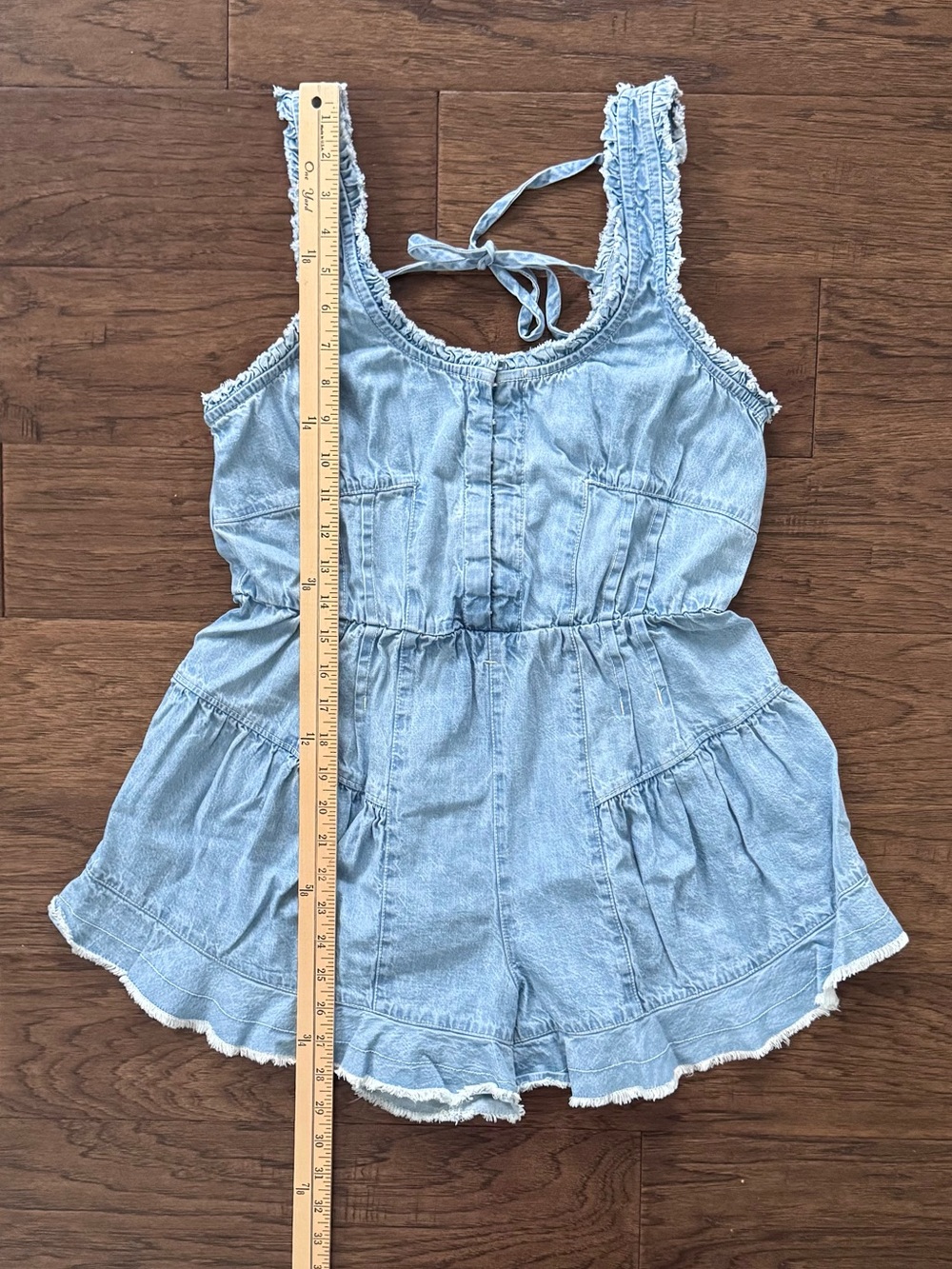 EUC Free People We The Free Nikita Romper Light Blue Denim Tie Back Size Small - Picture 4 of 8
